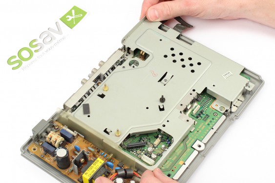 Guide photos remplacement châssis interne Playstation (Etape 15 - image 1)