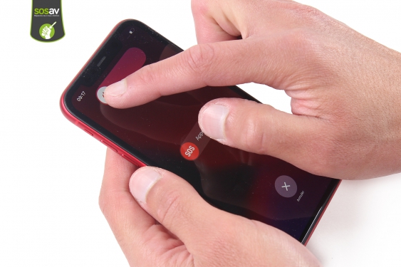 Guide photos remplacement vibreur / taptic engine iPhone 11 (Etape 1 - image 2)