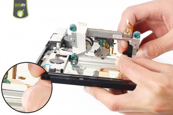 Guide photos remplacement carte mère Playstation 2 Slim (Etape 8 - image 2)