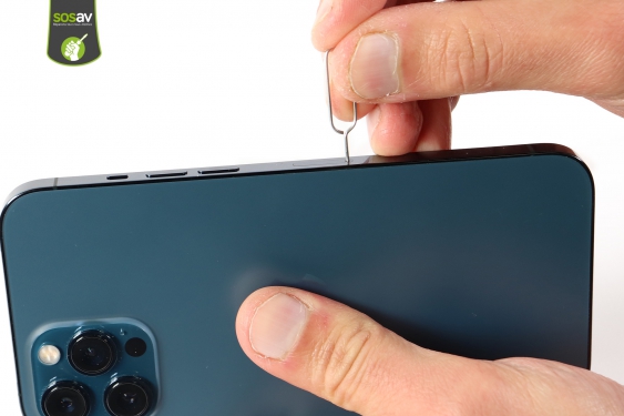 Guide photos remplacement ecran / haut-parleur interne iPhone 12 Pro Max (Etape 2 - image 1)