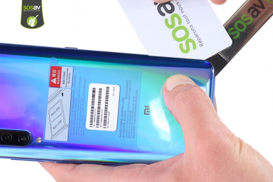 Guide photos remplacement vitre caméra + projecteur infrarouge Xiaomi Mi 9 (Etape 5 - image 1)