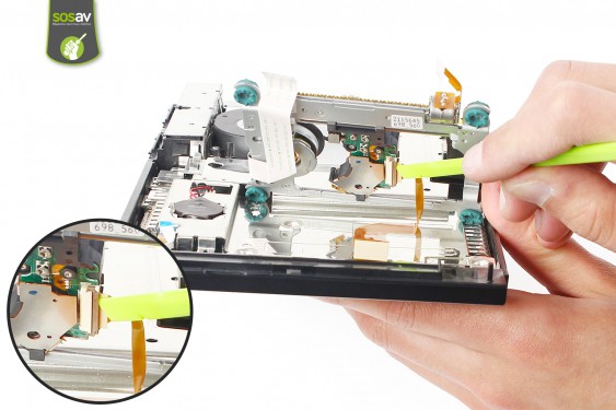 Guide photos remplacement carte mère Playstation 2 Slim (Etape 7 - image 2)