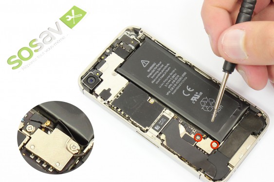 Guide photos remplacement nappe capteur proximité et luminosité + bouton power iPhone 4S (Etape 5 - image 1)