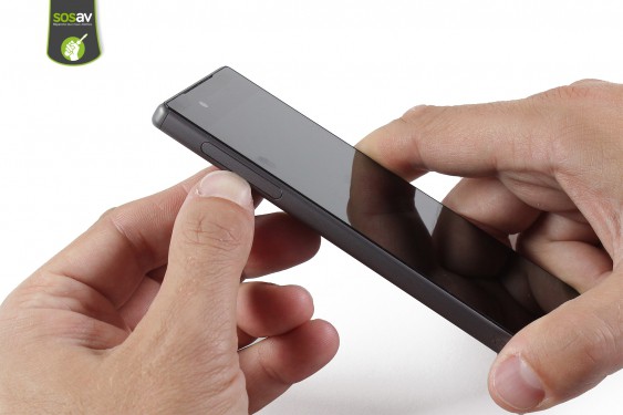 Guide photos remplacement caméra arrière Xperia Z5 (Etape 2 - image 2)