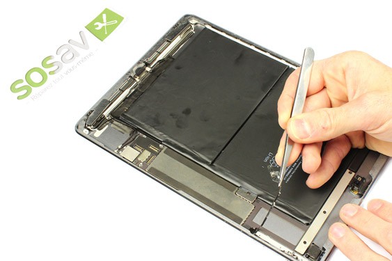Guide photos remplacement nappe power, volume, vibreur iPad Air 1 WiFi (Etape 19 - image 2)