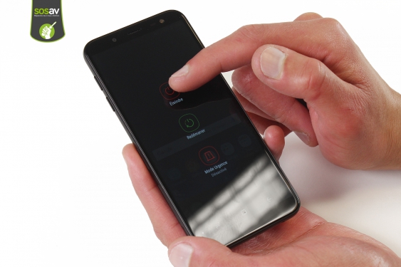 Guide photos remplacement caméra avant Galaxy J6 (Etape 1 - image 2)