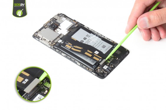 Guide photos remplacement connecteur de charge / microphone OnePlus 3 (Etape 11 - image 4)