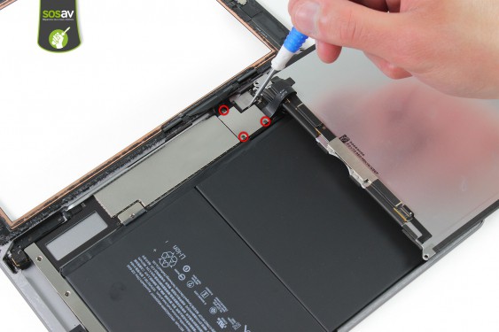 Guide photos remplacement bouton home / touch id iPad 5 (2017) (Etape 9 - image 1)