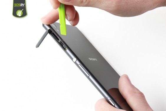Guide photos remplacement antenne sub4 Xperia Z3 (Etape 5 - image 1)