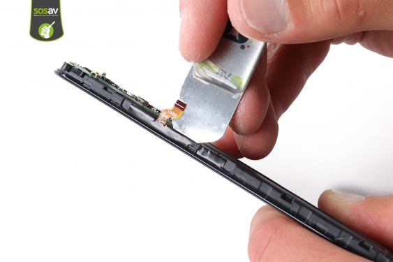 Guide photos remplacement nappe power et volume Wiko Tommy 2 Plus (Etape 12 - image 2)