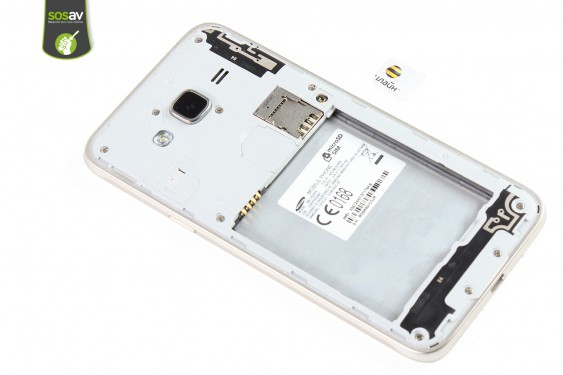 Guide photos remplacement caméra avant Samsung Galaxy J3 2016 (Etape 5 - image 4)
