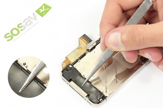 Guide photos remplacement spacer bouton home iPhone 4S (Etape 37 - image 1)