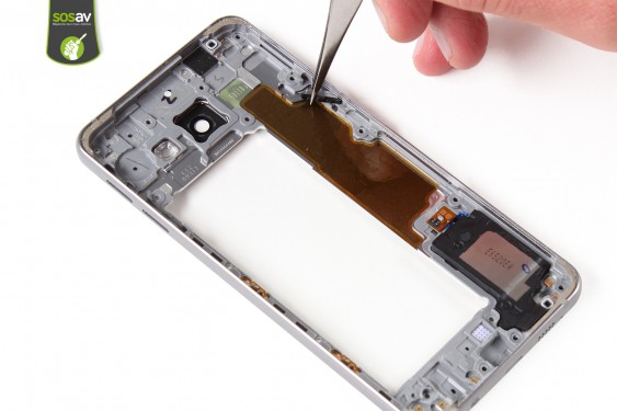 Guide photos remplacement châssis externe Samsung Galaxy A3 2016 (Etape 16 - image 3)