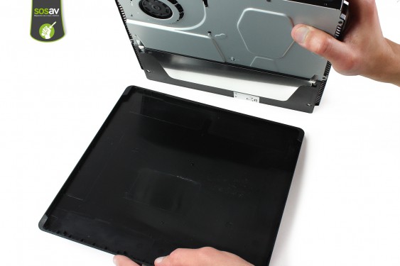 Guide photos remplacement capot supérieur Playstation 4 Slim (Etape 10 - image 2)