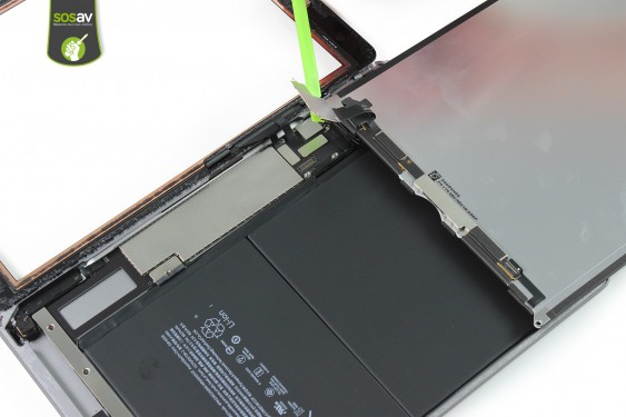 Guide photos remplacement bouton home / touch id iPad 5 (2017) (Etape 10 - image 2)