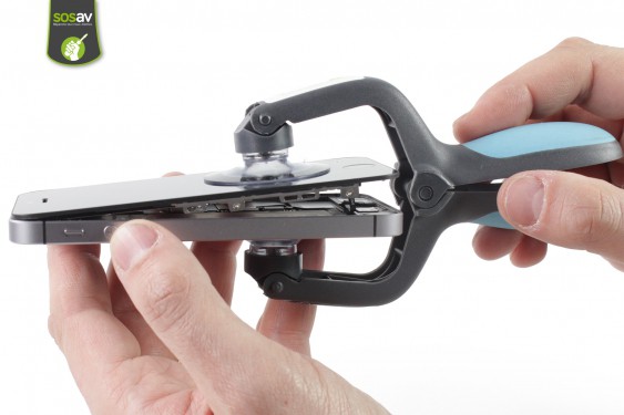 Guide photos remplacement boutons de volume et vibreur iPhone SE (Etape 3 - image 3)