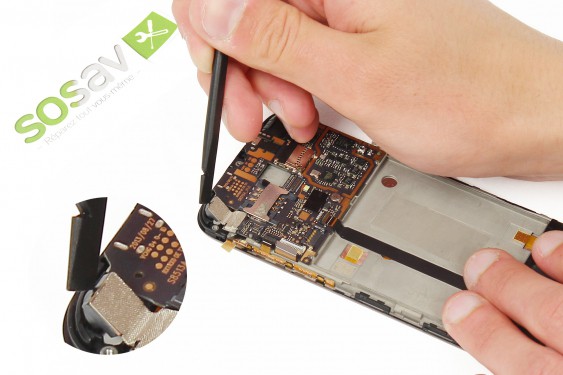 Guide photos remplacement ecran complet Wiko Darkmoon (Etape 27 - image 2)