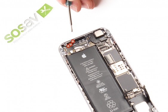 Guide photos remplacement câble d'interconnexion wifi et bluetooth iPhone 6 (Etape 18 - image 1)