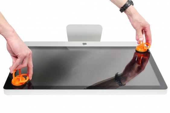 Guide photos remplacement récepteur infrarouge iMac 27" fin 2009 (EMC 2309 et 2374) (Etape 2 - image 1)