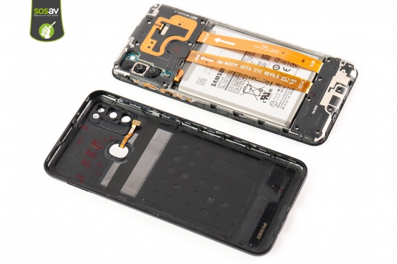 Guide photos remplacement nappe de liaison écran Galaxy M21 (Etape 6 - image 1)