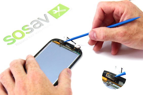 Guide photos remplacement nappe bouton home Samsung Galaxy S3 (Etape 21 - image 2)