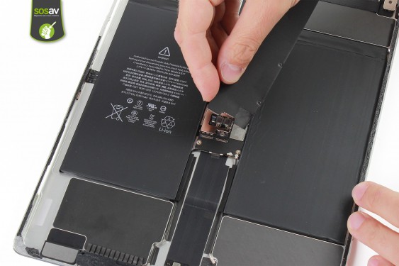 Guide photos remplacement batterie iPad Pro 12,9" (2015) (Etape 15 - image 3)