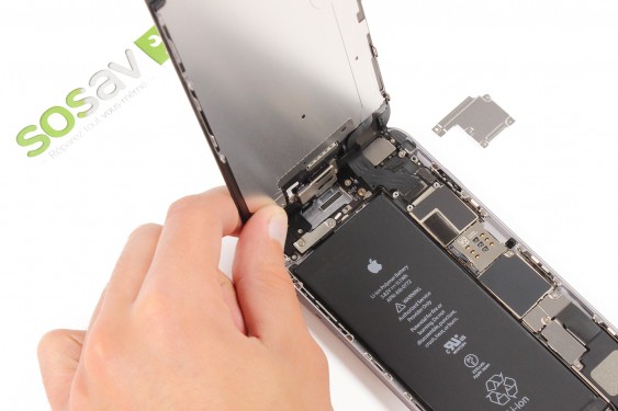 Guide photos remplacement nappe boutons vibreur + volume iPhone 6 Plus (Etape 5 - image 3)