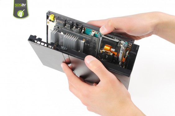 Guide photos remplacement carte mère Playstation 2 Slim (Etape 3 - image 3)