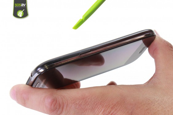 Guide photos remplacement châssis interne Samsung Galaxy Ace 4 (Etape 2 - image 1)