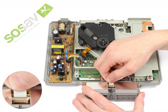 Guide photos remplacement bloc manettes + cartes mémoire Playstation (Etape 7 - image 1)