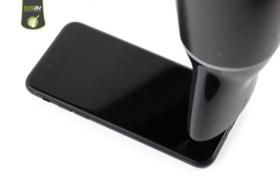 Guide photos remplacement nappe power & volume iPhone SE (2nde Generation) (Etape 4 - image 2)