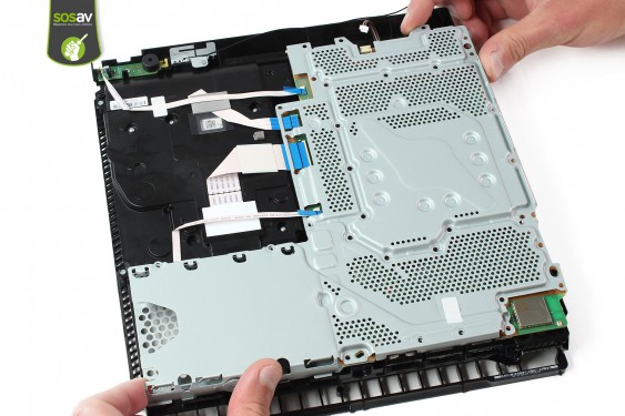 Guide photos remplacement carte mère Playstation 4 Slim (Etape 31 - image 1)