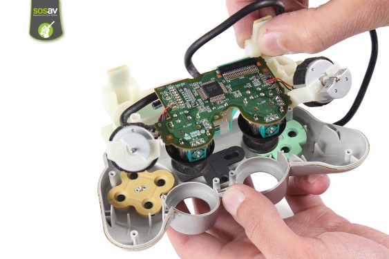 Guide photos remplacement carte électronique complète Manette Dualshock 2 (Playstation 2) (Etape 4 - image 3)