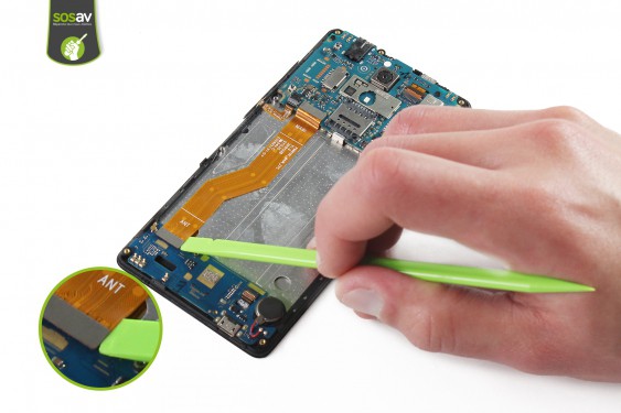 Guide photos remplacement connecteur de charge Wiko U Feel Lite (Etape 16 - image 1)