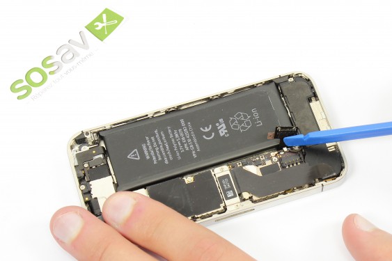 Guide photos remplacement nappe capteur proximité et luminosité + bouton power iPhone 4S (Etape 7 - image 4)