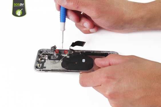 Guide photos remplacement antenne supérieure gauche iPhone XS (Etape 43 - image 1)