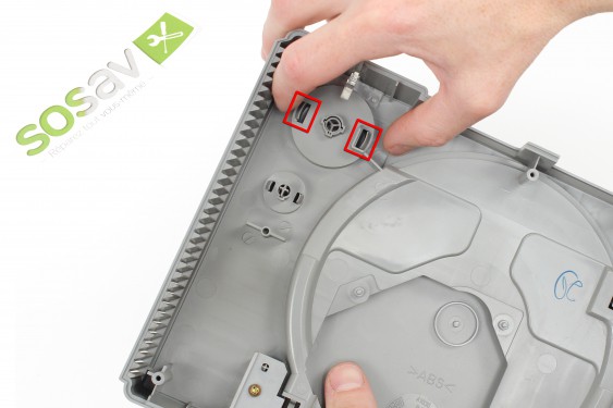 Guide photos remplacement bouton power Playstation (Etape 4 - image 1)