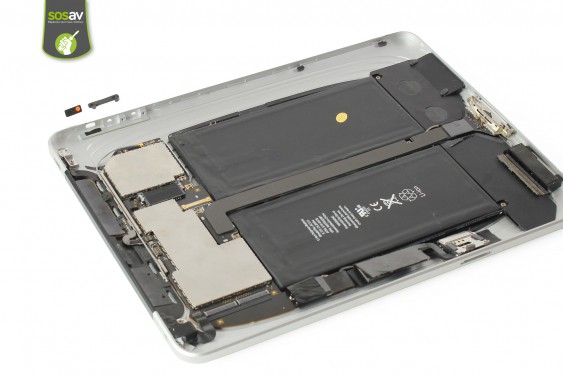 Guide photos remplacement boutons volume et vibreur iPad 1 3G (Etape 13 - image 1)