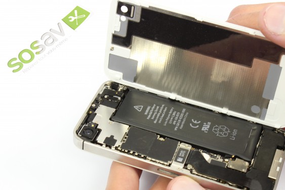 Guide photos remplacement nappe capteur proximité et luminosité + bouton power iPhone 4S (Etape 4 - image 4)