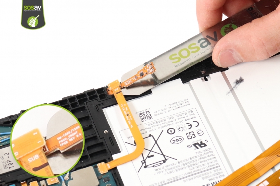 Guide photos remplacement carte de gestion clavier externe Galaxy Tab A 10,5 (2018) (Etape 11 - image 2)