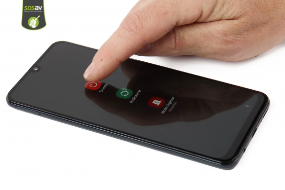 Guide photos remplacement connecteur de charge Galaxy A30 (Etape 1 - image 2)