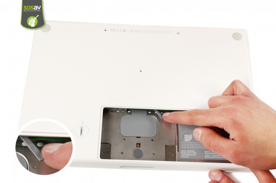 Guide photos remplacement antenne bluetooth Macbook Core 2 Duo (A1181 / EMC2200) (Etape 5 - image 3)