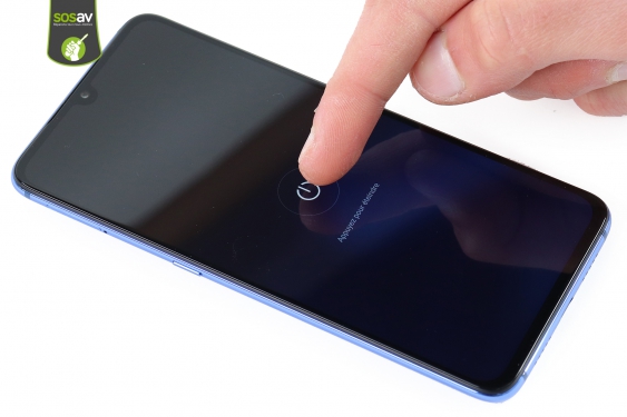 Guide photos remplacement vitre caméra + projecteur infrarouge Xiaomi Mi 9 (Etape 1 - image 3)