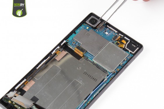 Guide photos remplacement antenne wifi (wlan 2) Xperia Z5 (Etape 20 - image 1)