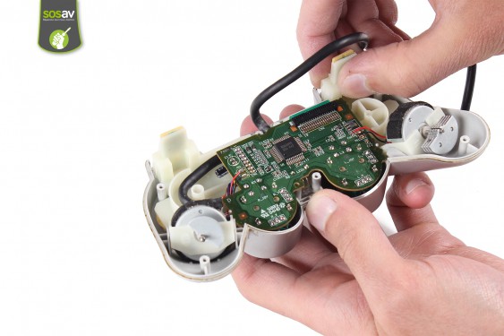 Guide photos remplacement carte électronique complète Manette Dualshock 2 (Playstation 2) (Etape 4 - image 2)