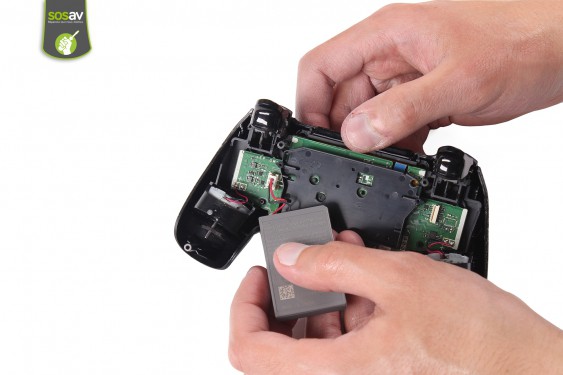 Guide photos remplacement haut-parleur externe Manette Dualshock (Playstation 4) (Etape 6 - image 2)