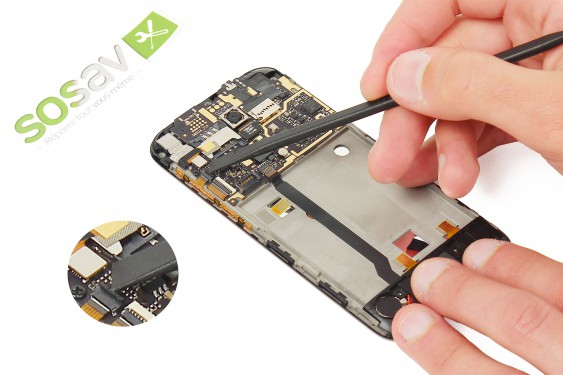 Guide photos remplacement nappe boutons power et volume Wiko Darkmoon (Etape 17 - image 2)