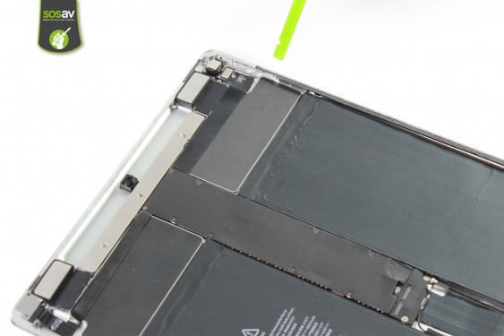 Guide photos remplacement boutons volume et power iPad Pro 12,9" (2015) (Etape 19 - image 1)