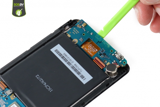 Guide photos remplacement connecteur de charge Wiko Tommy 2 Plus (Etape 12 - image 3)