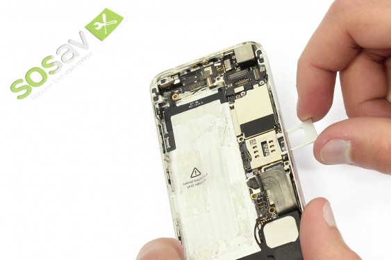 Guide photos remplacement levier tiroir carte sim iPhone 5 (Etape 21 - image 2)